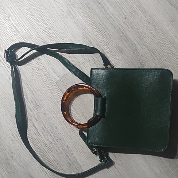 LDW Designs Forest Green Crossbody Bag with Circular Accent - Picture 5 of 5